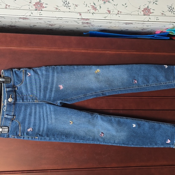 wonder nation Other - Worn Once. Girl's Wonder Nation Blue Jegging W/Embroidered Butterflies. 10/12